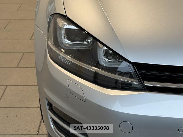 VolksWagen GOLF VARIANT 2015-03 8528212-29