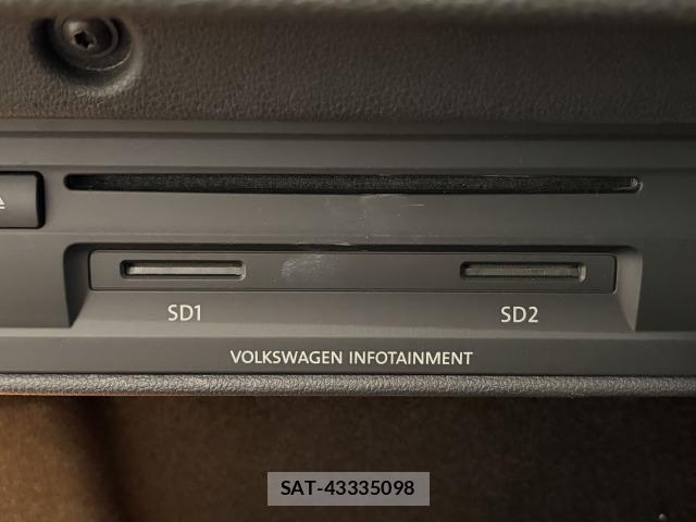 VolksWagen GOLF VARIANT 2015-03 8528212-6