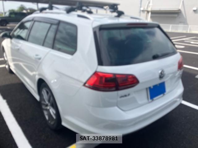 VolksWagen GOLF VARIANT 2015-12 8528213-9