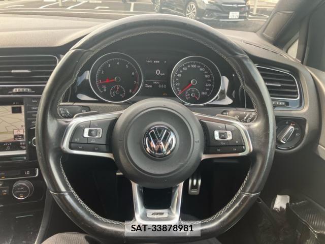 VolksWagen GOLF VARIANT 2015-12 8528213-20