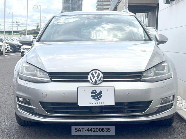 VolksWagen GOLF VARIANT 2014-03 8528216-14