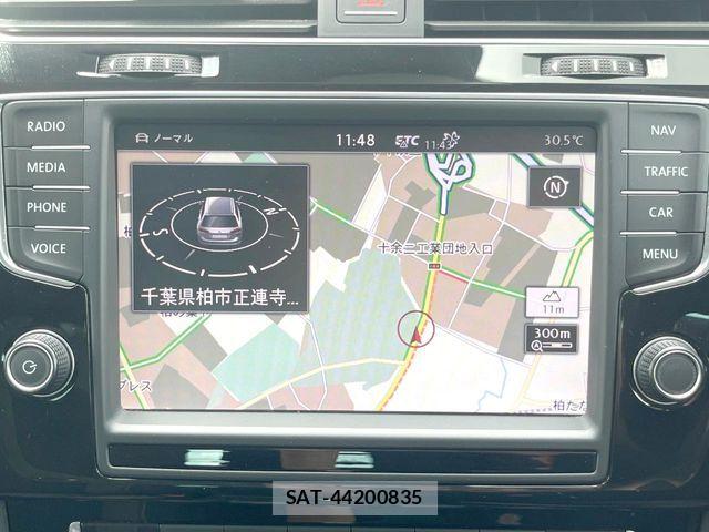 VolksWagen GOLF VARIANT 2014-03 8528216-3