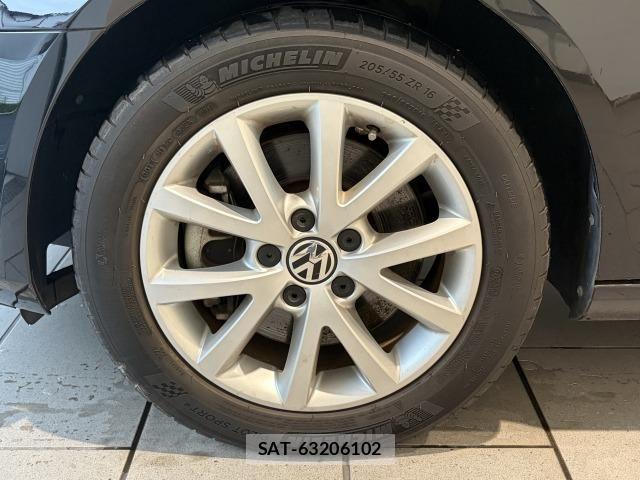 VolksWagen GOLF VARIANT 2012-07 8528217-19