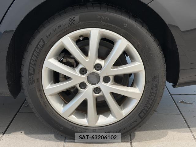VolksWagen GOLF VARIANT 2012-07 8528217-20