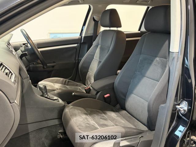VolksWagen GOLF VARIANT 2012-07 8528217-26