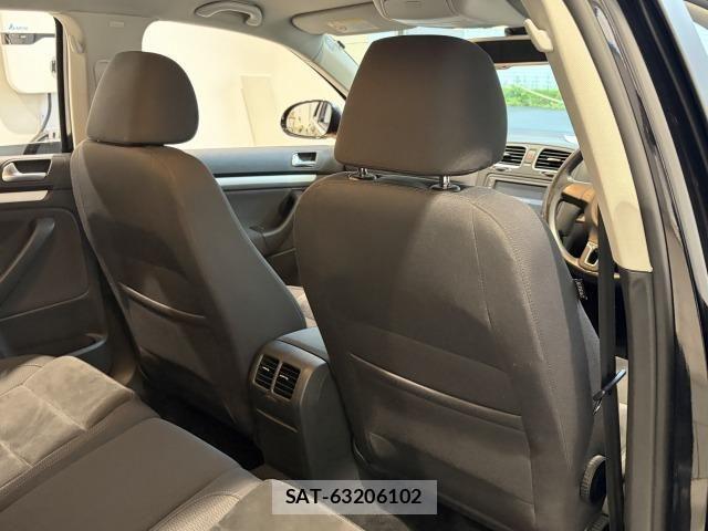 VolksWagen GOLF VARIANT 2012-07 8528217-28