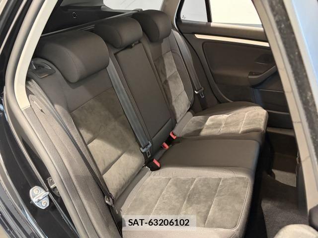 VolksWagen GOLF VARIANT 2012-07 8528217-8
