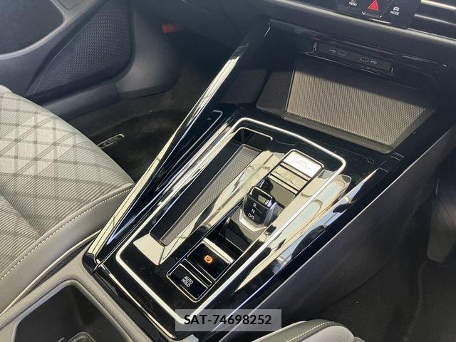 VolksWagen GOLF VARIANT 2024-02 8564094-9