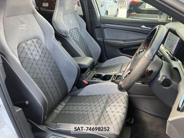 VolksWagen GOLF VARIANT 2024-02 8564094-10