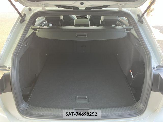 VolksWagen GOLF VARIANT 2024-02 8564094-14