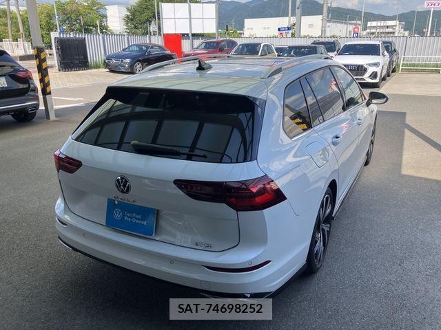 VolksWagen GOLF VARIANT 2024-02 8564094-2