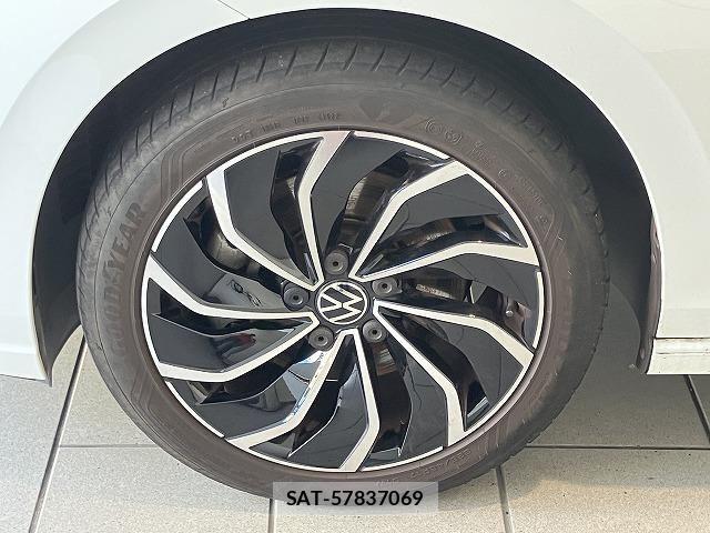 VolksWagen GOLF VARIANT 2023-09 8629752-22