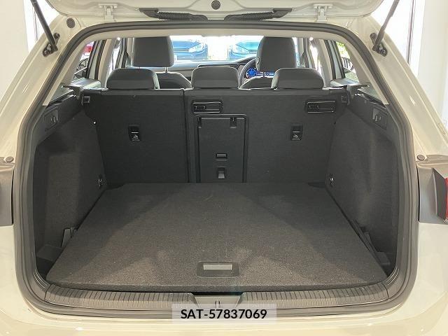 VolksWagen GOLF VARIANT 2023-09 8629752-28