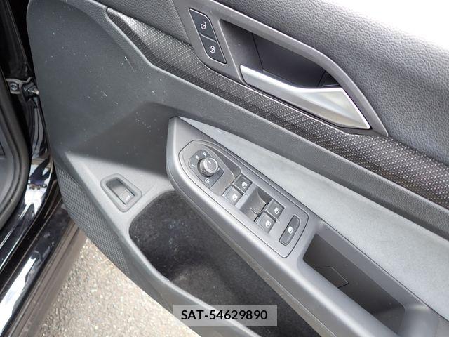 VolksWagen GOLF VARIANT 2021-09 8629749-15