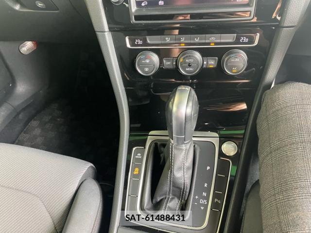 VolksWagen GOLF VARIANT 2015-03 8629753-20