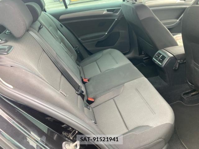 VolksWagen GOLF VARIANT 2015-05 8662413-11