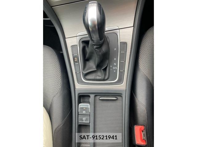 VolksWagen GOLF VARIANT 2015-05 8662413-20