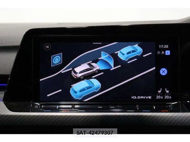 VolksWagen GOLF VARIANT 2022-08 8667143-28