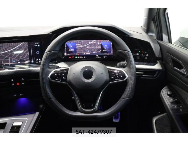 VolksWagen GOLF VARIANT 2022-08 8667143-2