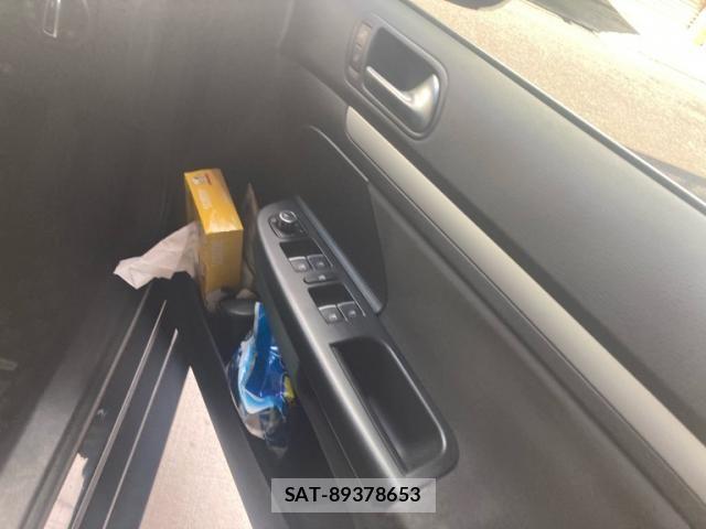 VolksWagen GOLF VARIANT 2011-11 8662412-13