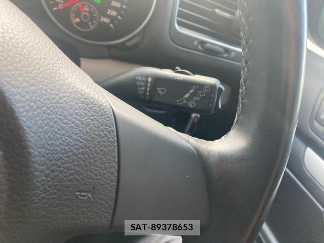 VolksWagen GOLF VARIANT 2011-11 8662412-17