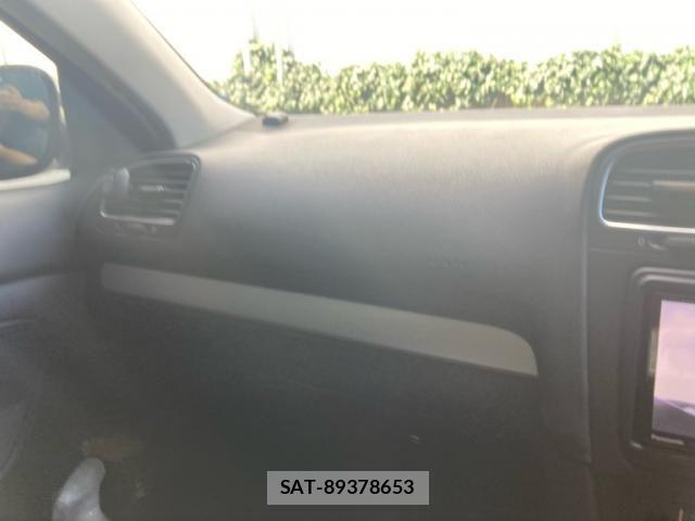 VolksWagen GOLF VARIANT 2011-11 8662412-22