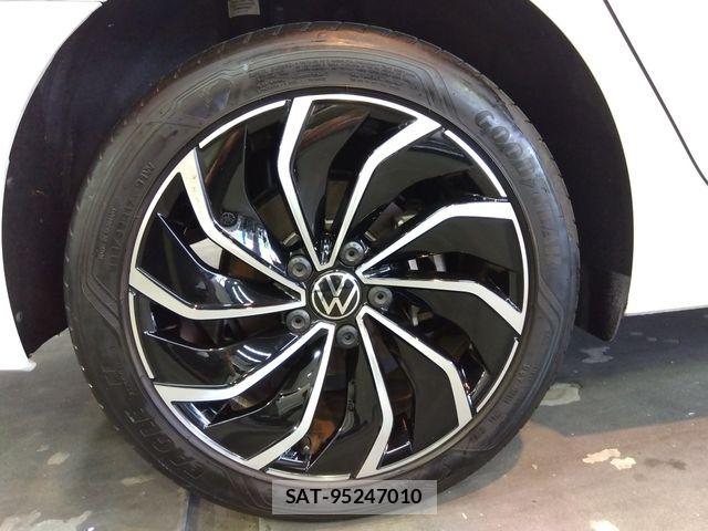 VolksWagen GOLF VARIANT 2024-08 8662409-15