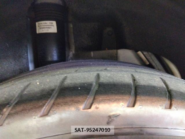 VolksWagen GOLF VARIANT 2024-08 8662409-16