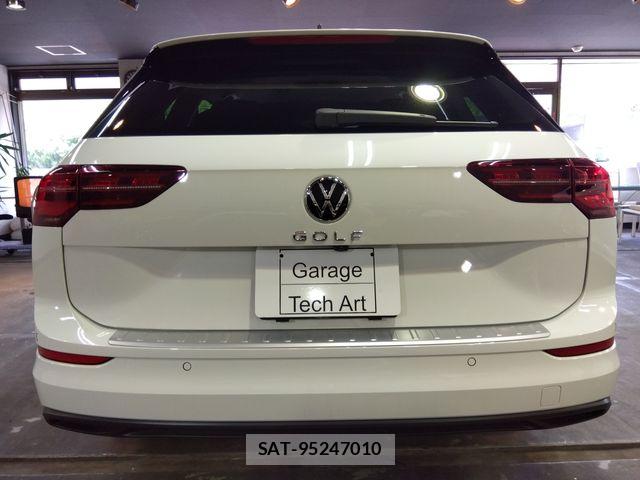 VolksWagen GOLF VARIANT 2024-08 8662409-2