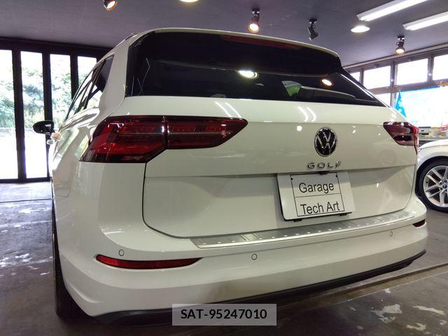 VolksWagen GOLF VARIANT 2024-08 8662409-6