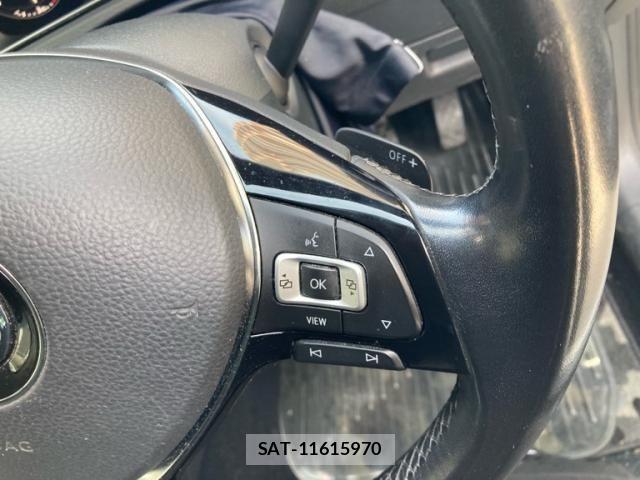 VolksWagen GOLF VARIANT 2019-08 8667146-14