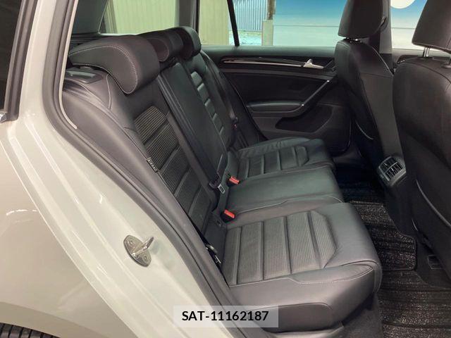 VolksWagen GOLF VARIANT 2019-08 8667144-9
