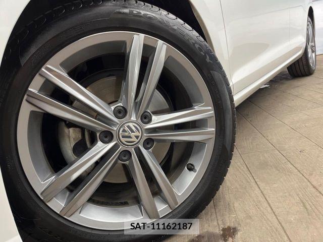 VolksWagen GOLF VARIANT 2019-08 8667144-13