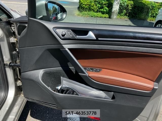 VolksWagen GOLF VARIANT 2014-04 8662411-11