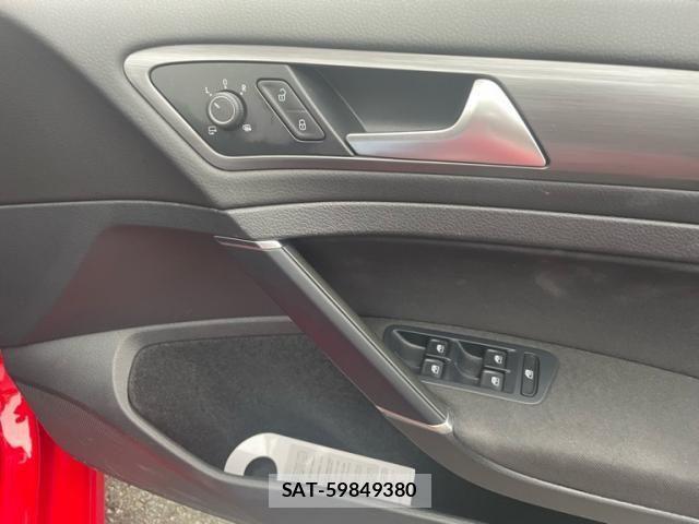 VolksWagen GOLF VARIANT 2019-01 8746858-14