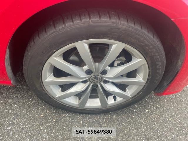 VolksWagen GOLF VARIANT 2019-01 8746858-3