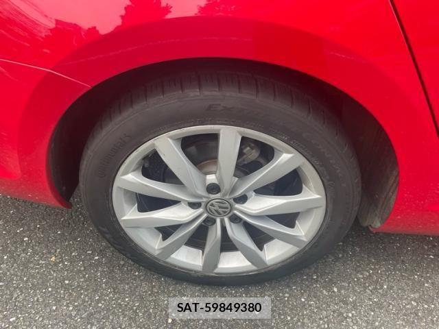 VolksWagen GOLF VARIANT 2019-01 8746858-4