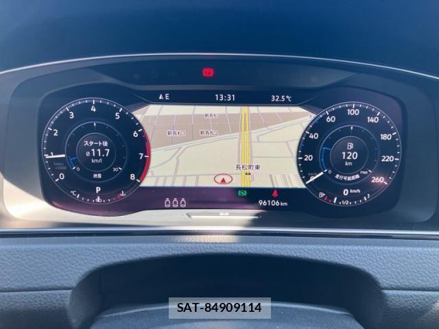 VolksWagen GOLF VARIANT 2018-04 8746857-15