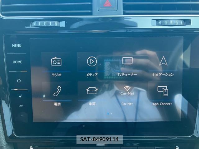 VolksWagen GOLF VARIANT 2018-04 8746857-18