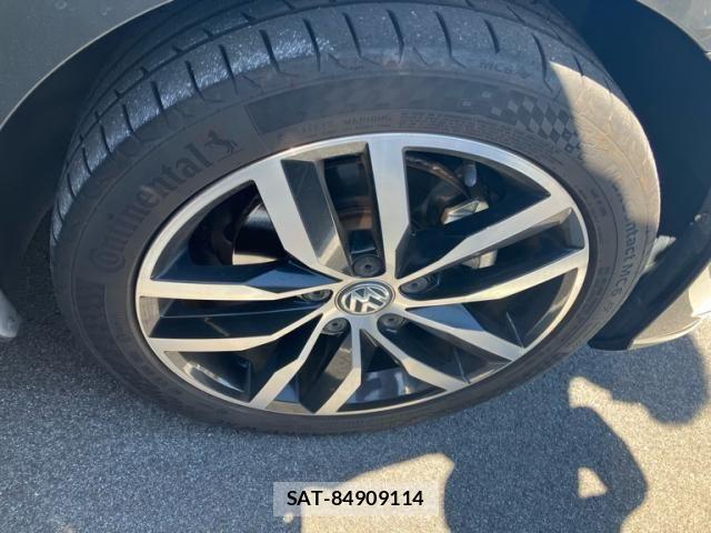 VolksWagen GOLF VARIANT 2018-04 8746857-8