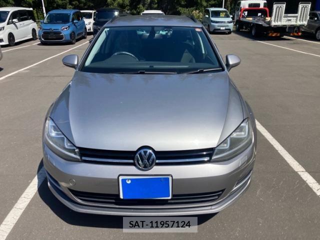 VolksWagen GOLF VARIANT 2015-09 8746861-0
