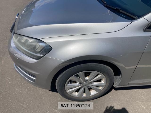 VolksWagen GOLF VARIANT 2015-09 8746861-1