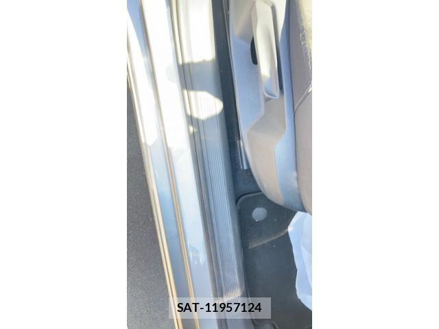 VolksWagen GOLF VARIANT 2015-09 8746861-28