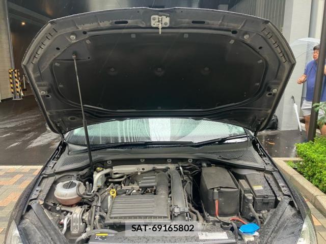 VolksWagen GOLF VARIANT 2014-02 8746860-9