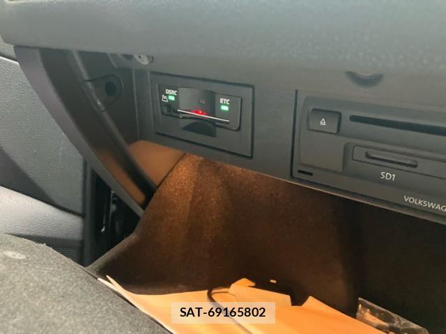VolksWagen GOLF VARIANT 2014-02 8746860-17