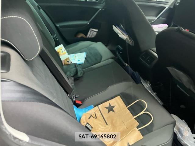 VolksWagen GOLF VARIANT 2014-02 8746860-24
