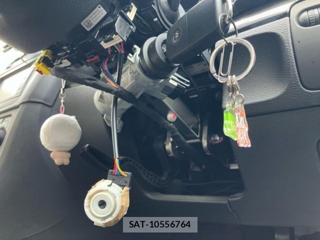 VolksWagen GOLF VARIANT 2011-09 8746862-22