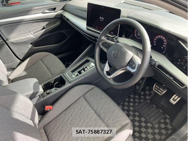VolksWagen GOLF VARIANT 2025-10 8746855-17