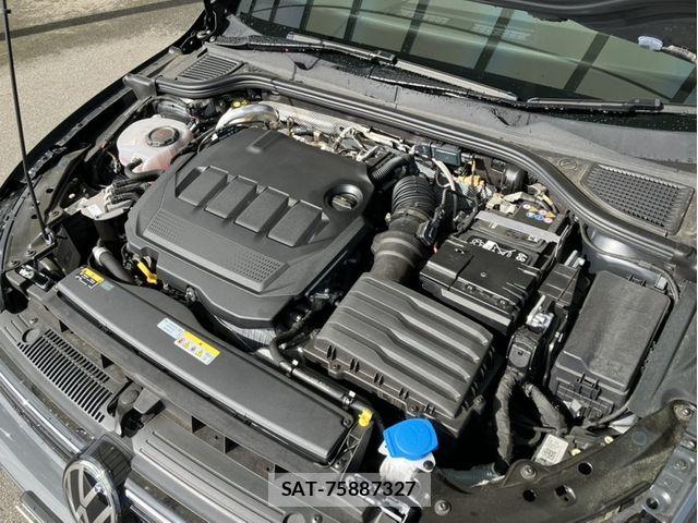 VolksWagen GOLF VARIANT 2025-10 8746855-4