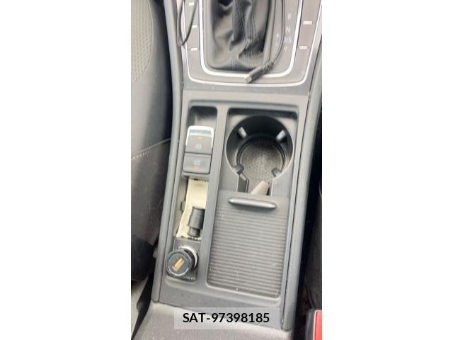VolksWagen GOLF VARIANT 2018-09 8746859-21